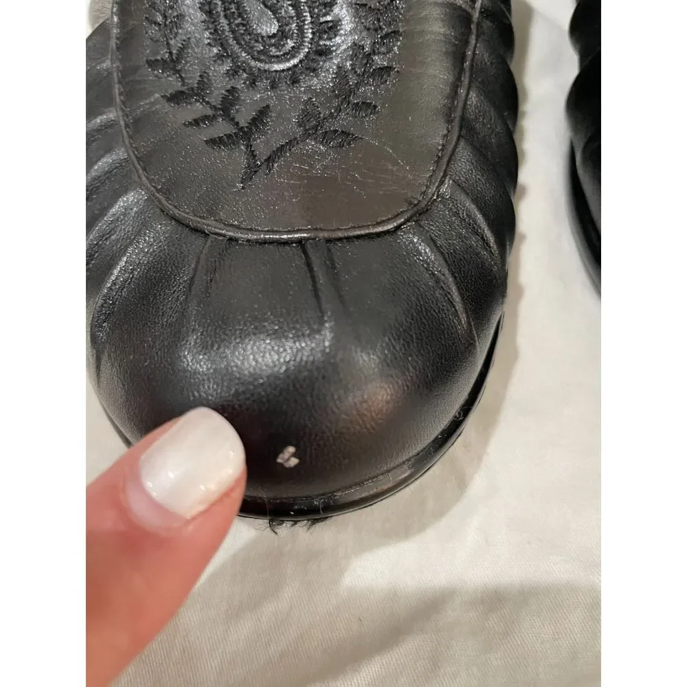 Women's Sofft Black Mules Clogs Black Leather Paisley Design 9.5- SO‎ CUTE - Picture 7 of 7